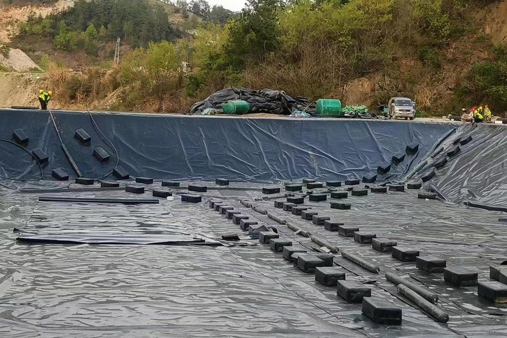 渗滤液调节池施工案例